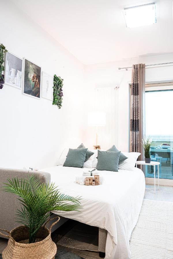 Apulialux - Elegant Apartment Con Netflix Bari Buitenkant foto